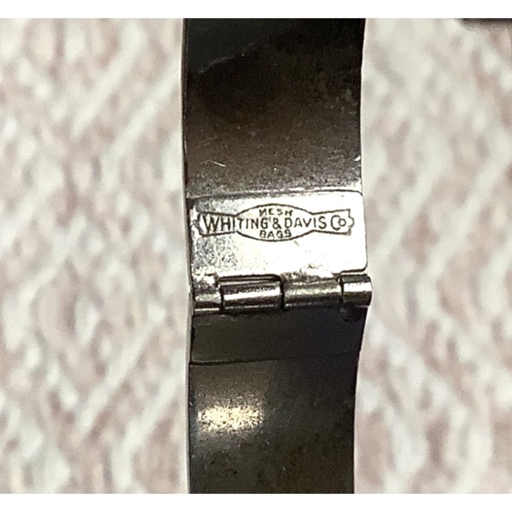 Vintage Whiting & Davis Hinged Etched Floral Bangle Silver Tone Bracelet Jewelry - Picture 4 of 5